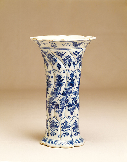 阿蘭陀染付捻花入